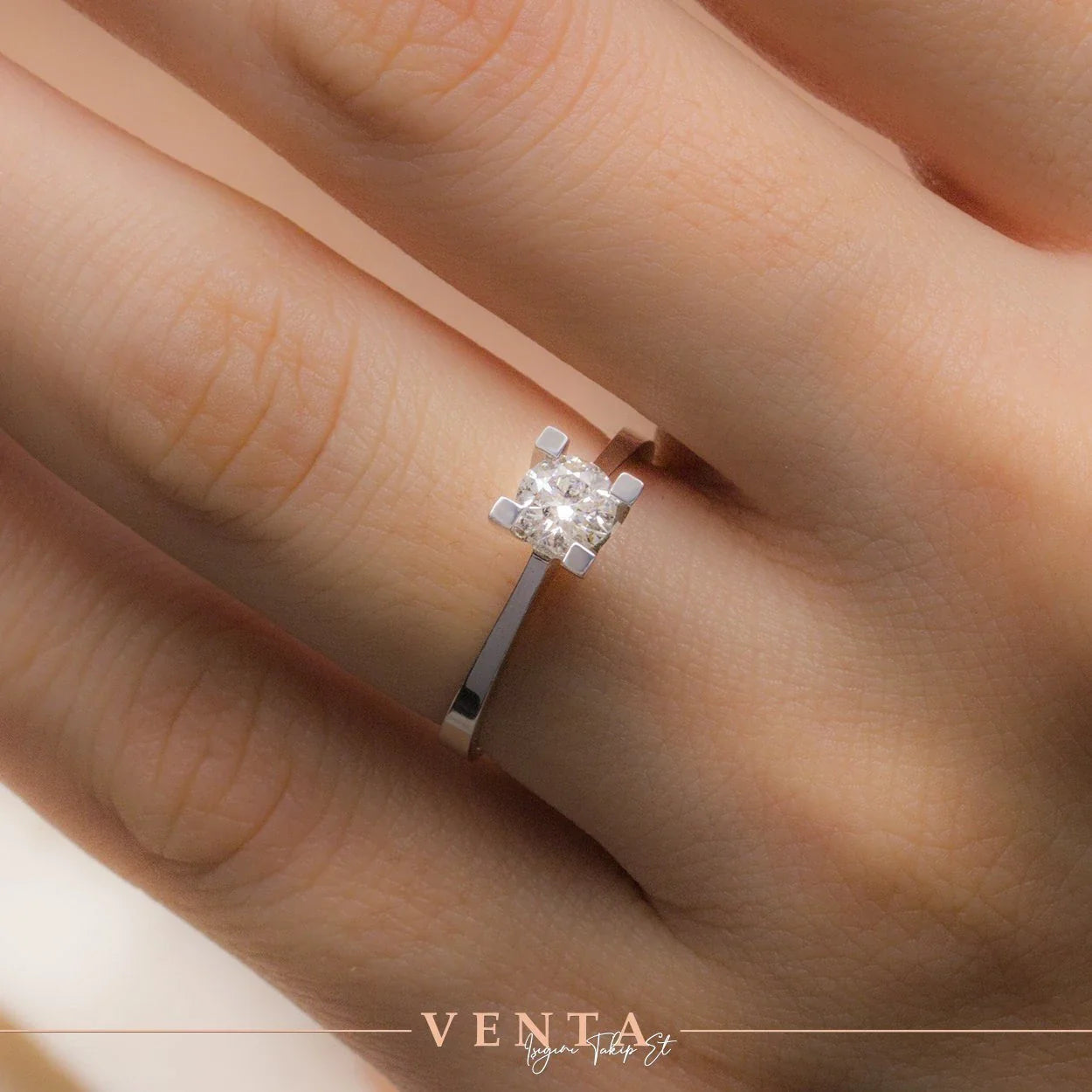 Taktakıştır Pırlanta Yüzükler