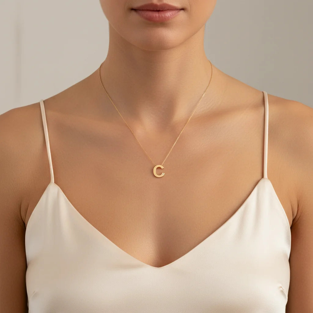 0,01 Karat Pırlantalı Harfli Kolye "C" - Venta Jewelry