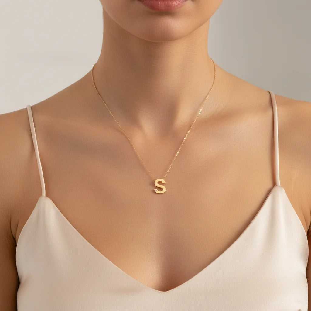 0,01 Karat Pırlantalı Harfli Kolye "S" - Venta Jewelry
