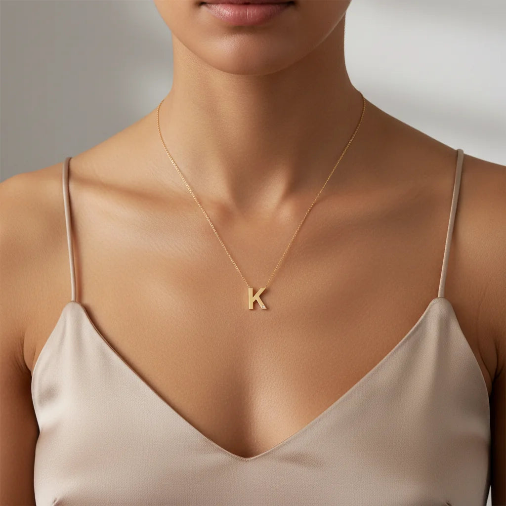 0,02 Karat Pırlantalı Harfli Kolye "K" - Venta Jewelry