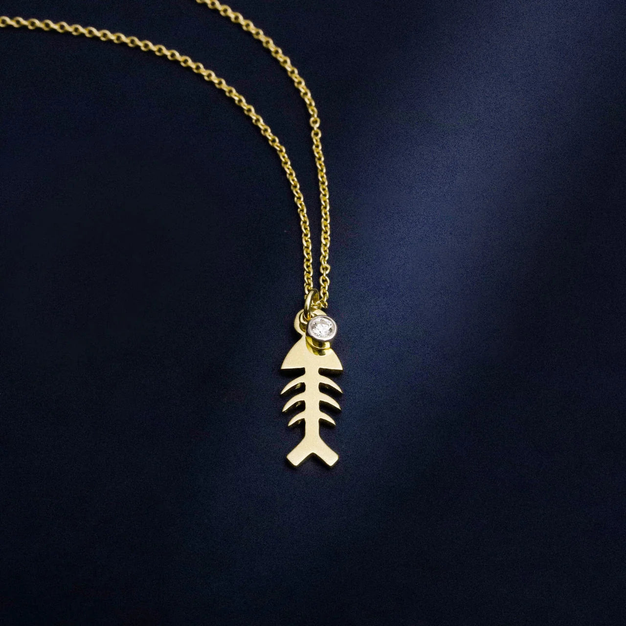 0,02 Karat Pırlantalı Kolye "Kılçık" - Venta Jewelry