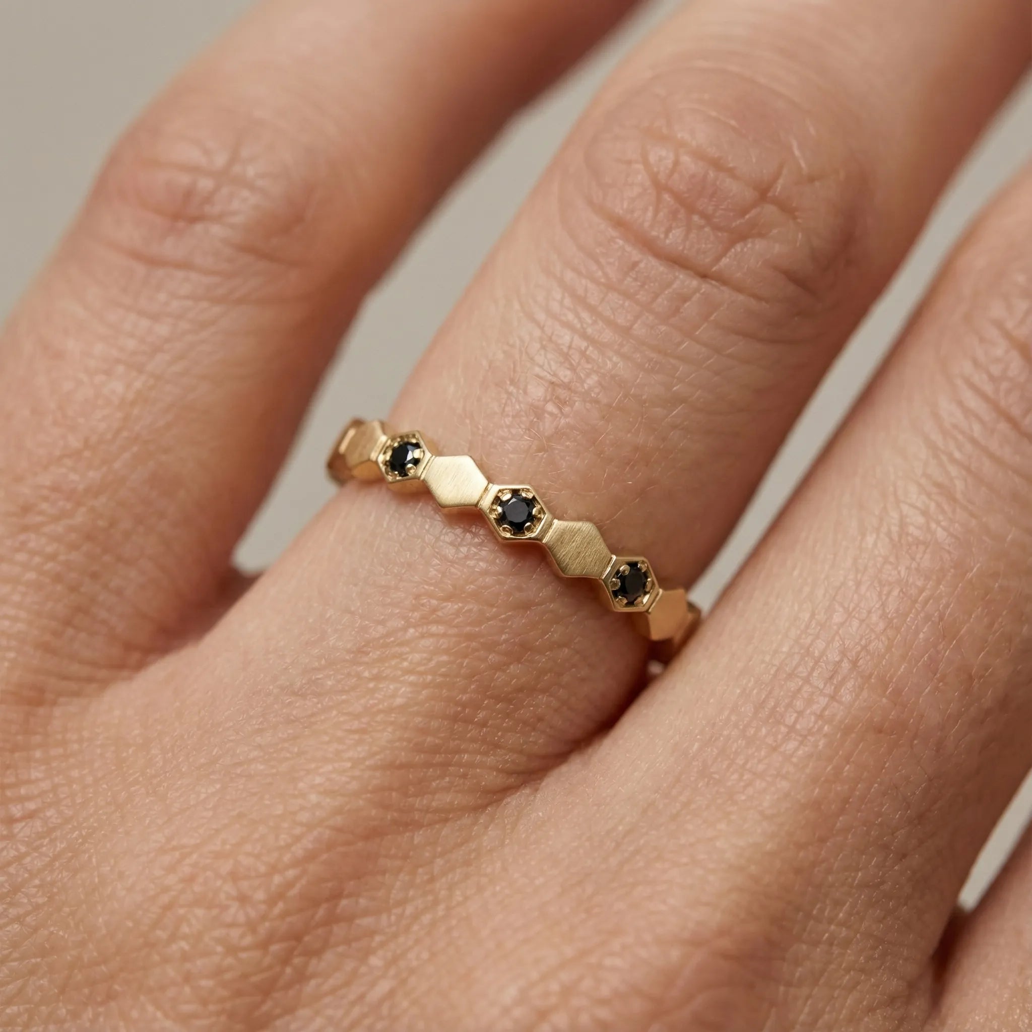 0,02 Karat Siyah Pırlanta Yüzük, F Renk SI - Venta Jewelry