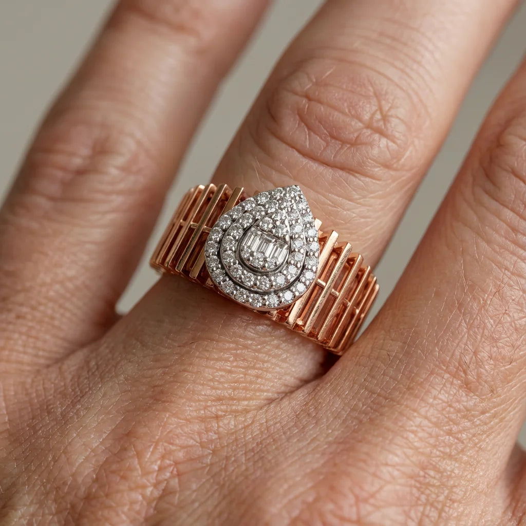 0,36 Karat Tasarım Baget Pırlanta Yüzük - Venta Jewelry