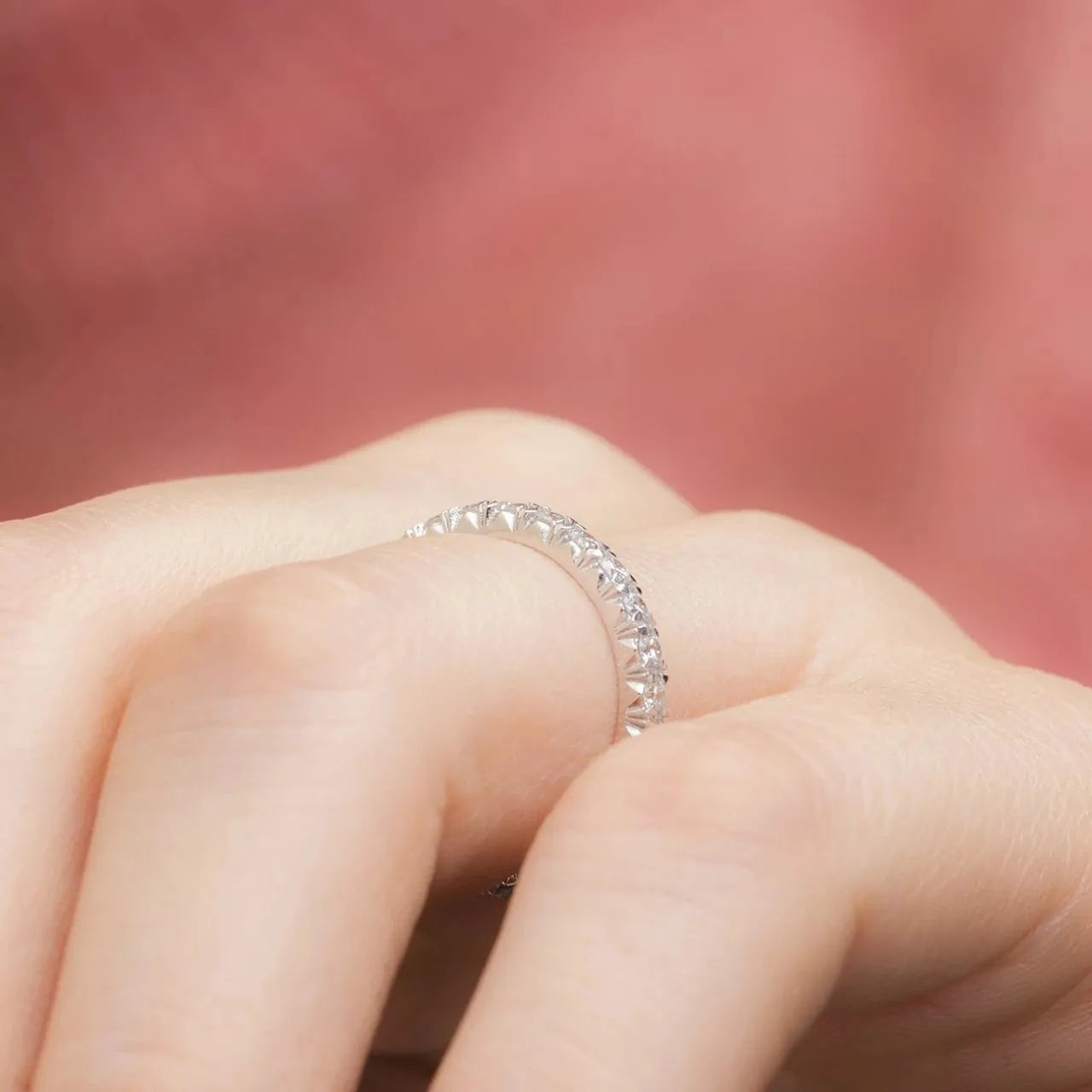 0,81 Karat Tamtur Pırlanta Yüzük "Nüra", F Renk SI - Venta Jewelry
