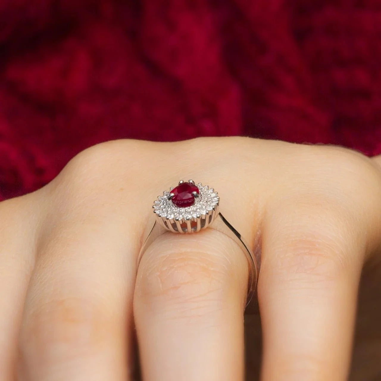1,20 Karat Pırlantalı Yakut Yüzük - Venta Jewelry
