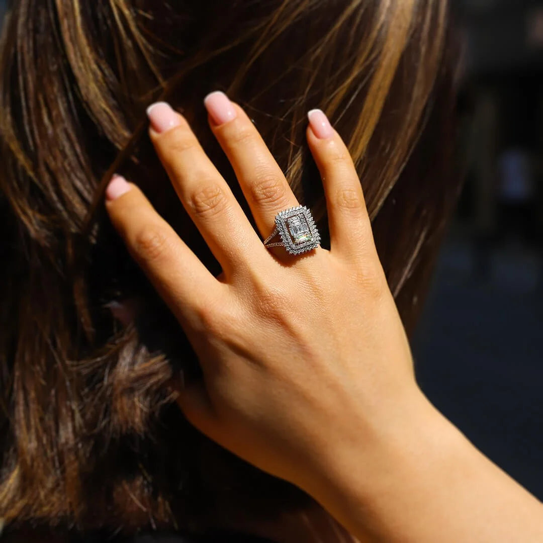 1,27 Karat Tasarım Baget Pırlanta Yüzük - Venta Jewelry