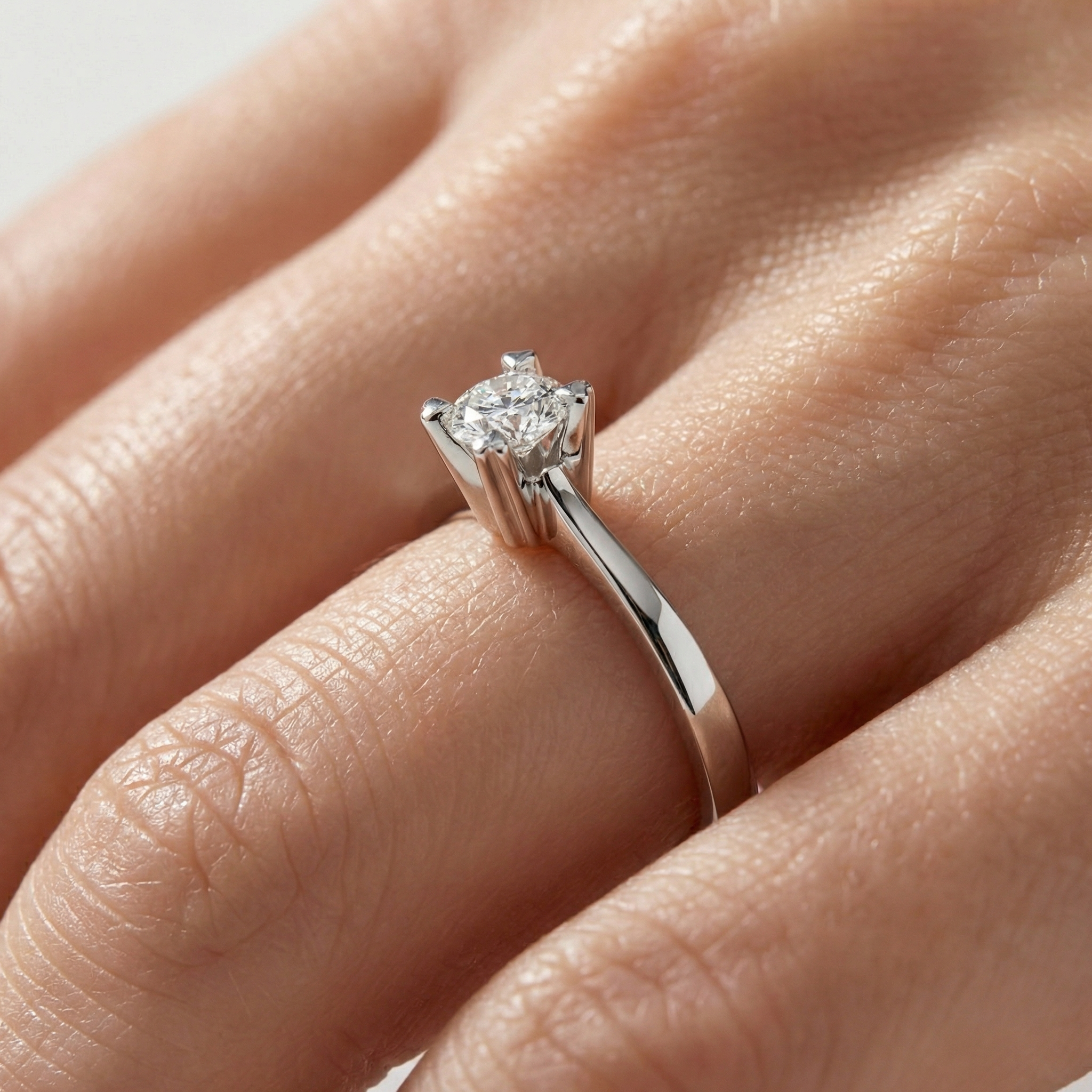 HRD Sertifikalı 0,60 Karat E Renk Tektaş Pırlanta Yüzük "Kalp" - Venta Jewelry