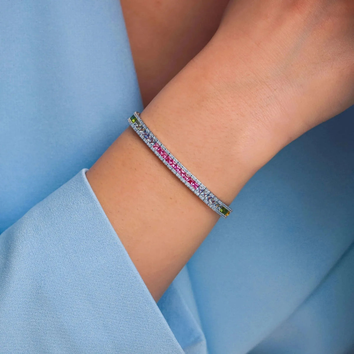 6,82 Karat Pırlanta Renkli Taşlı Su Yolu Bileklik "Rainbow", F Renk SI - Venta Jewelry
