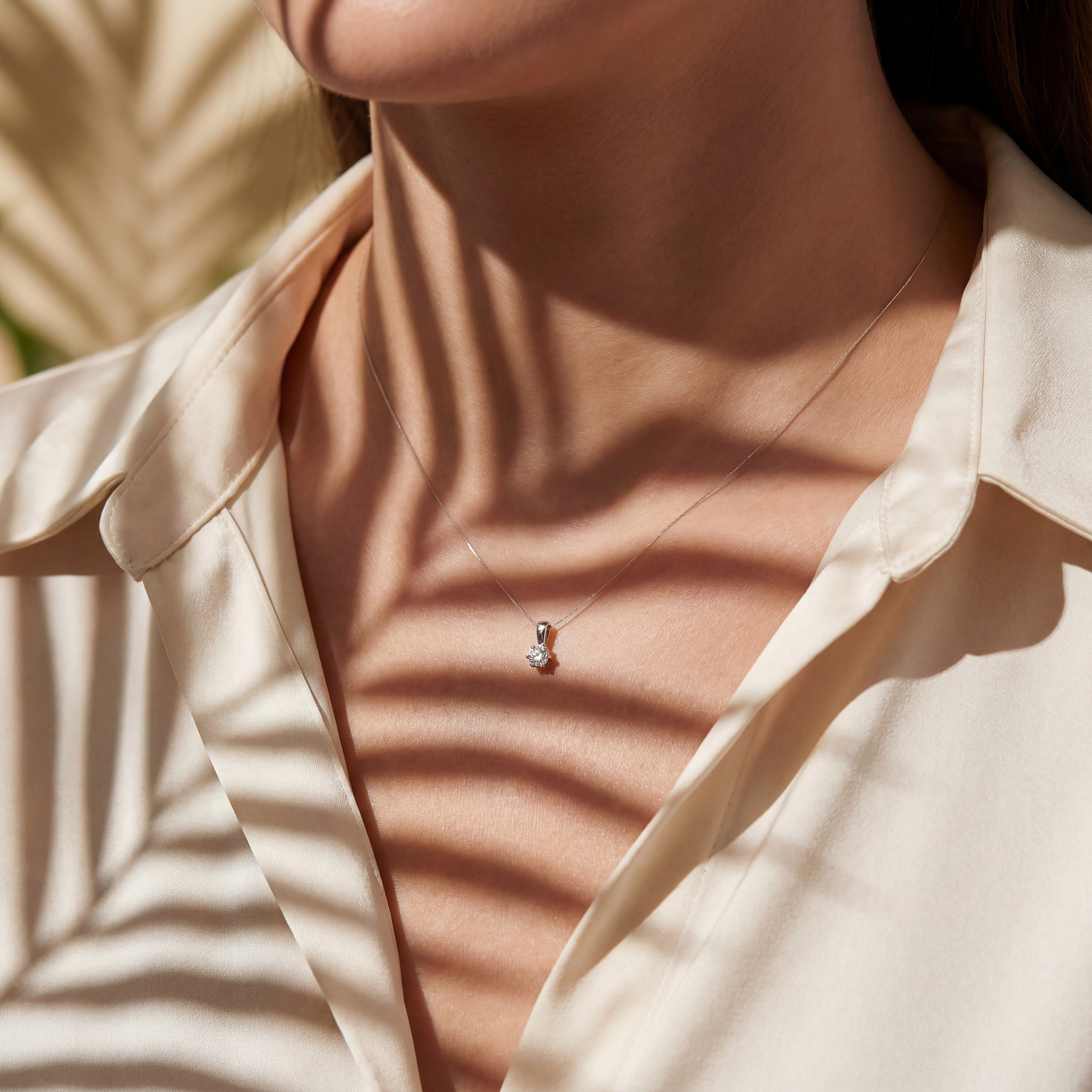 0,37 Karat Pırlanta Tektaş Kolye