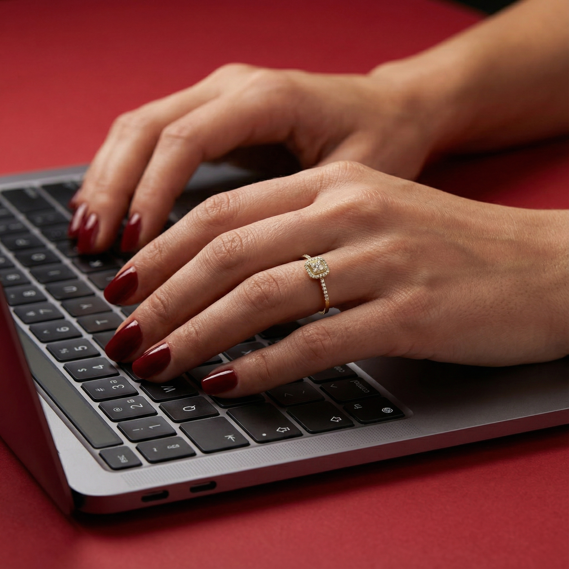 0,16 Karat Coronet Pırlanta Yüzük