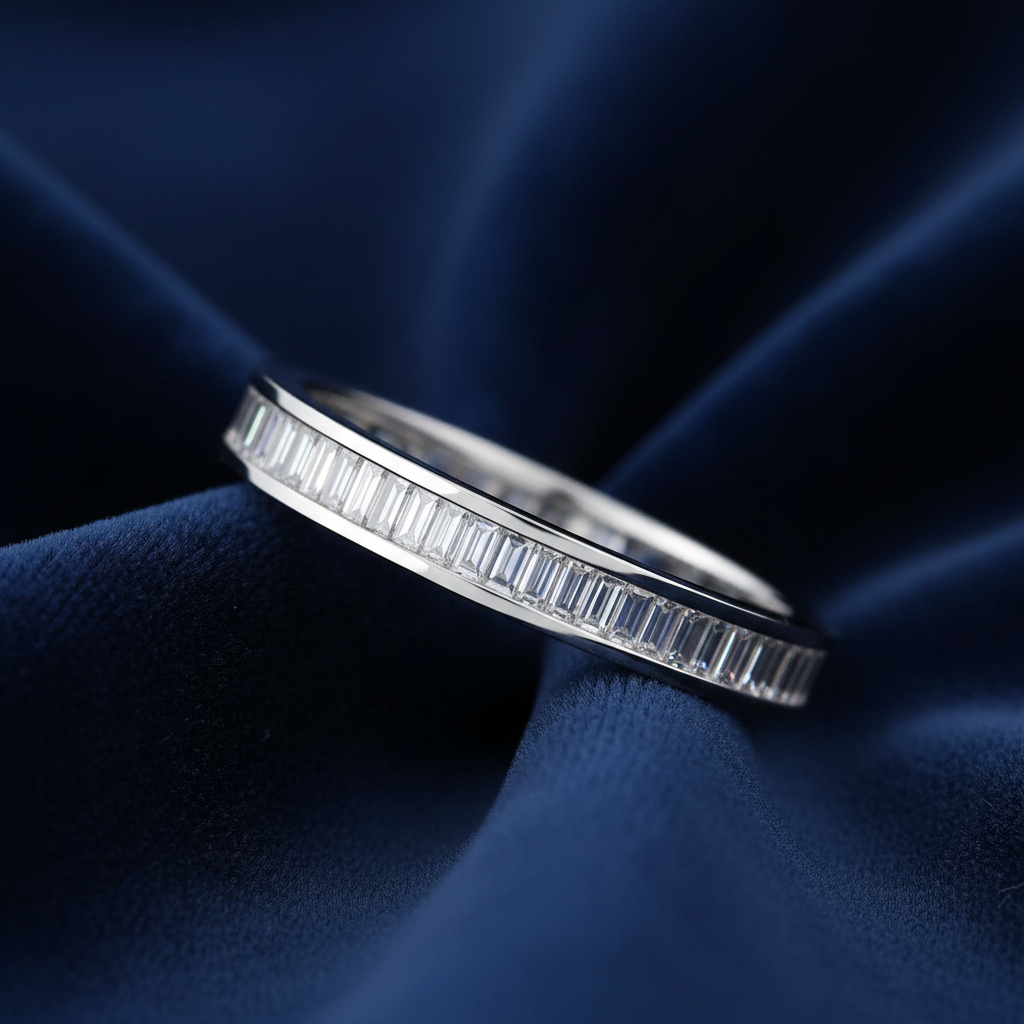 0,70 Karat Tasarım Baget Pırlanta Yüzük