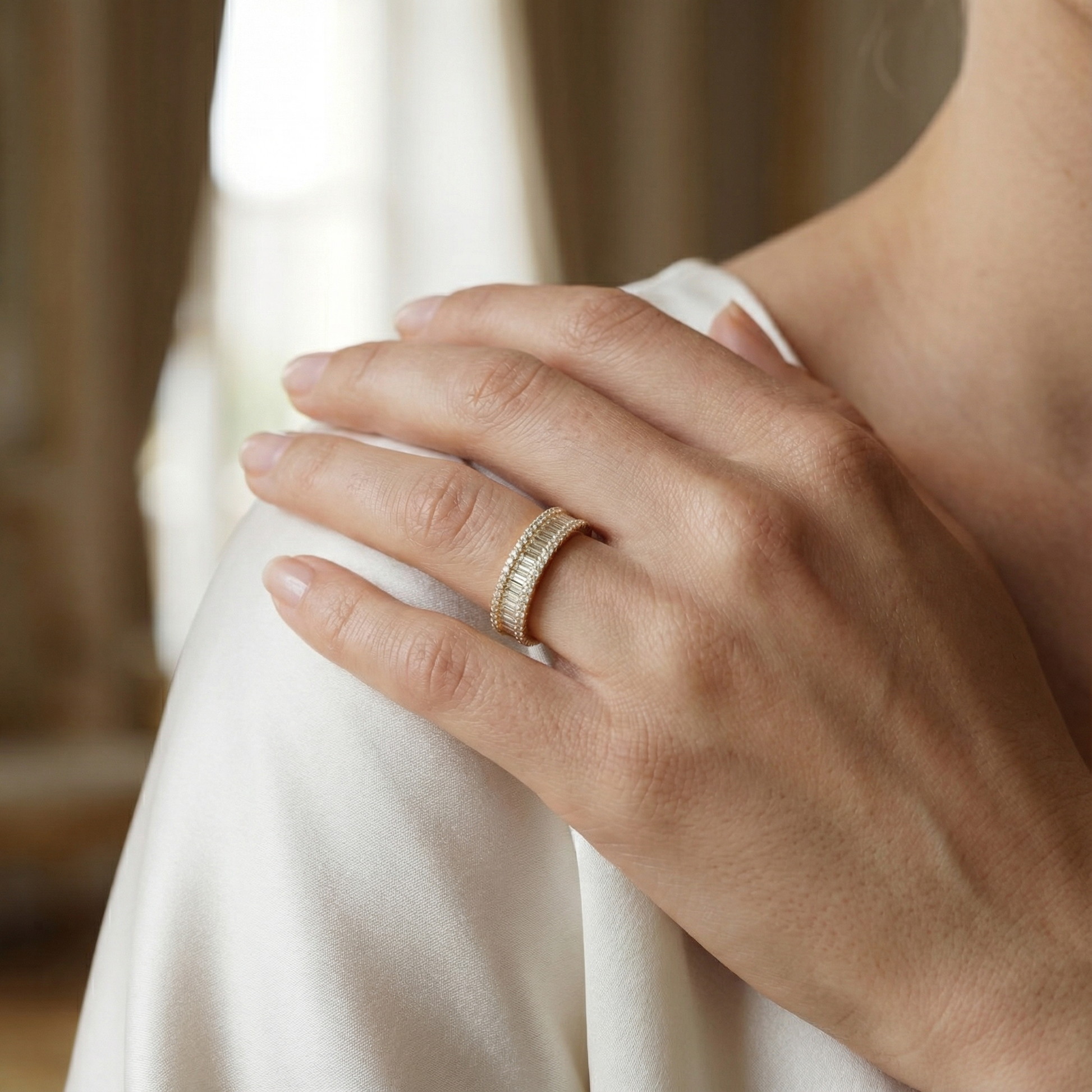 1,26 Karat Tasarım Baget Pırlanta Yüzük