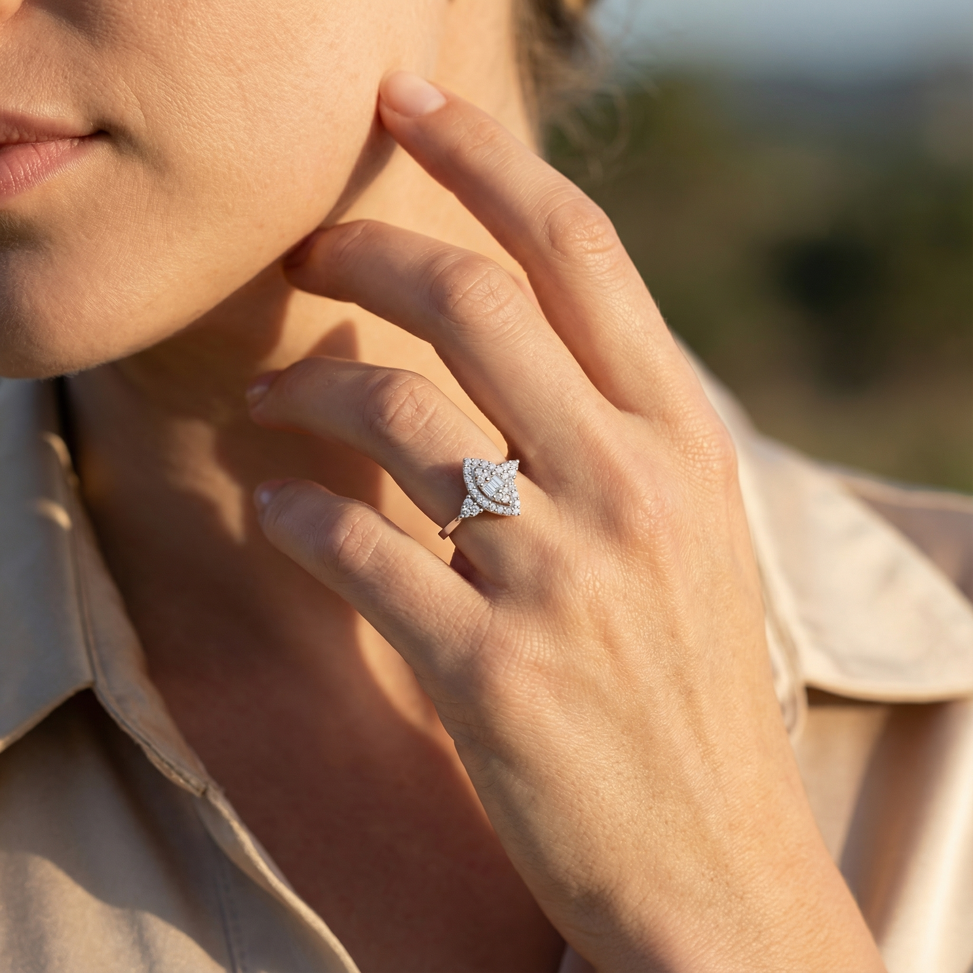 0,21 Tasarım Baget Pırlanta Yüzük