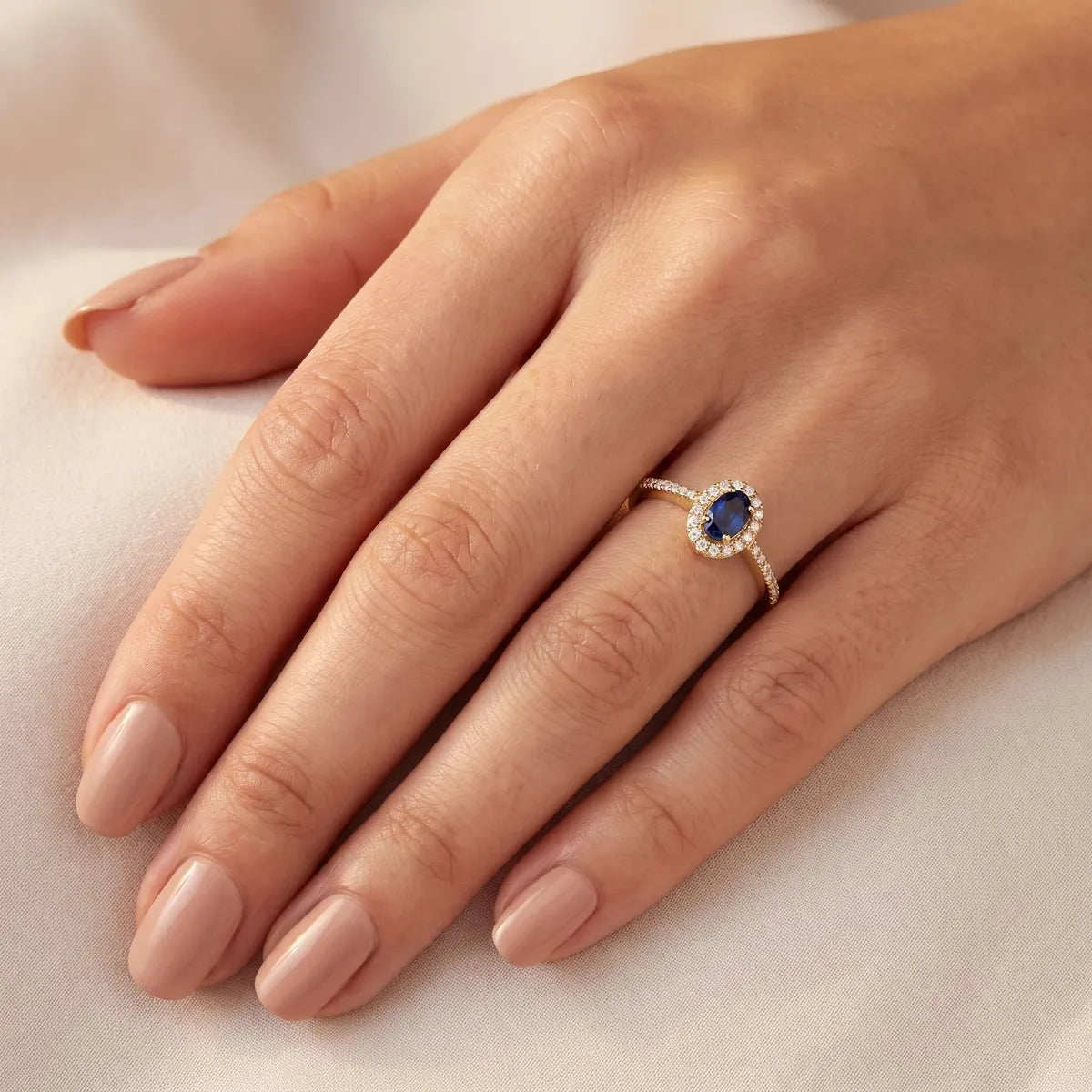 0,44 Karat Pırlantalı Safir Yüzük, F Renk SI - Venta Jewelry
