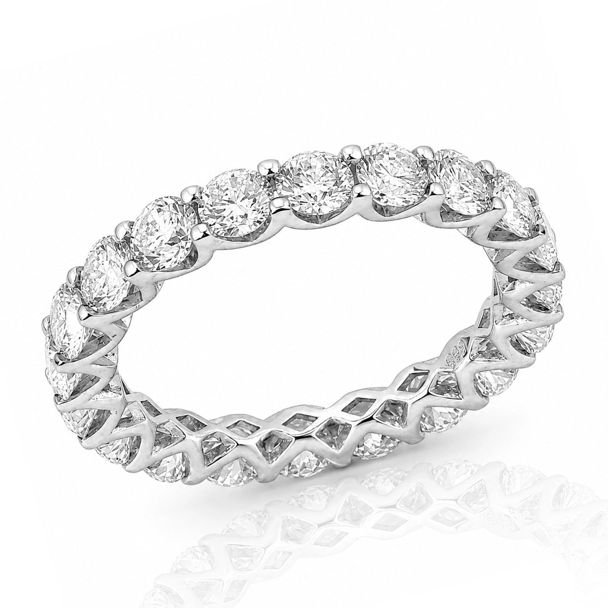 1.51 Carat Full Eternity Diamond Ring "Nüra"
