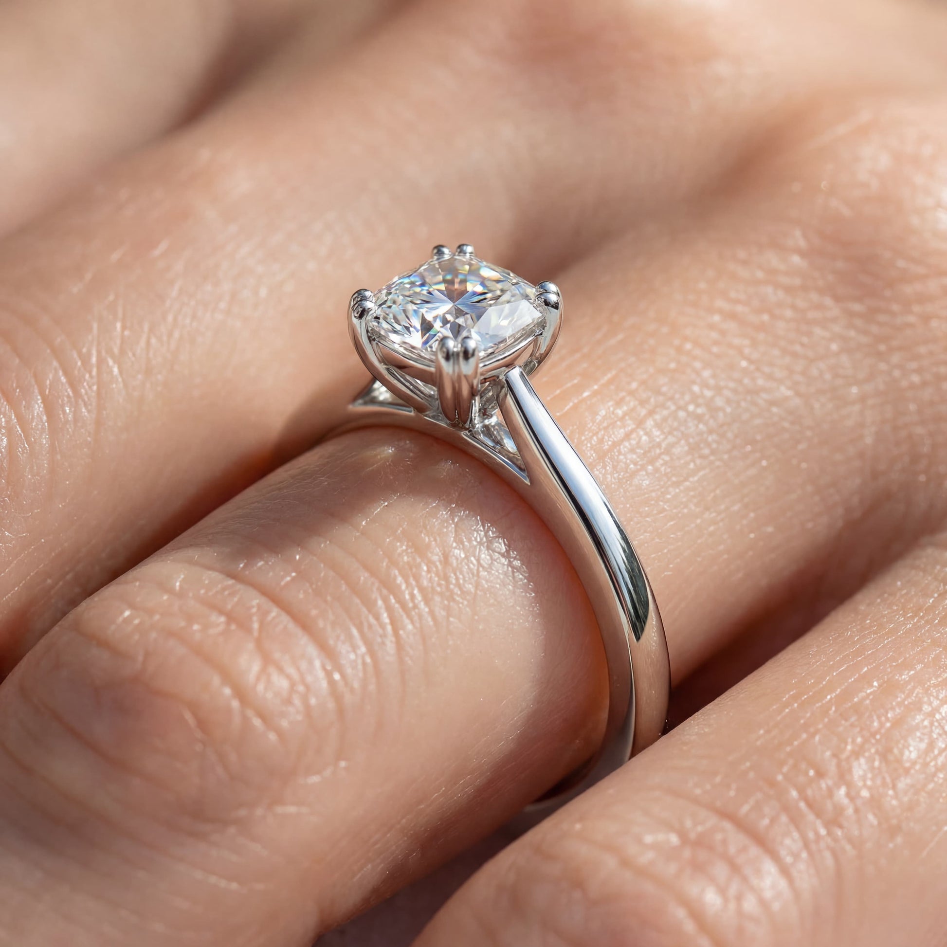 HRD Sertifikalı 0,50 Karat Cushion Tektaş Pırlanta Yüzük - Venta Jewelry