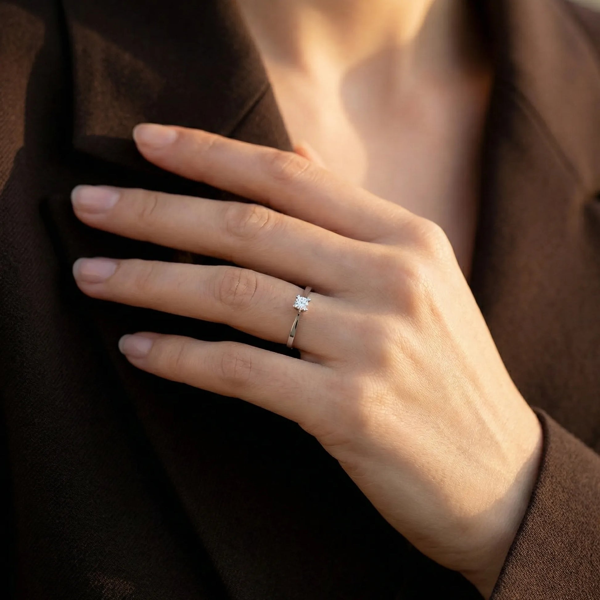 HRD Sertifikalı 0,30 Karat F Renk Tektaş Pırlanta Yüzük "Kalp", F Renk SI1 - Venta Jewelry
