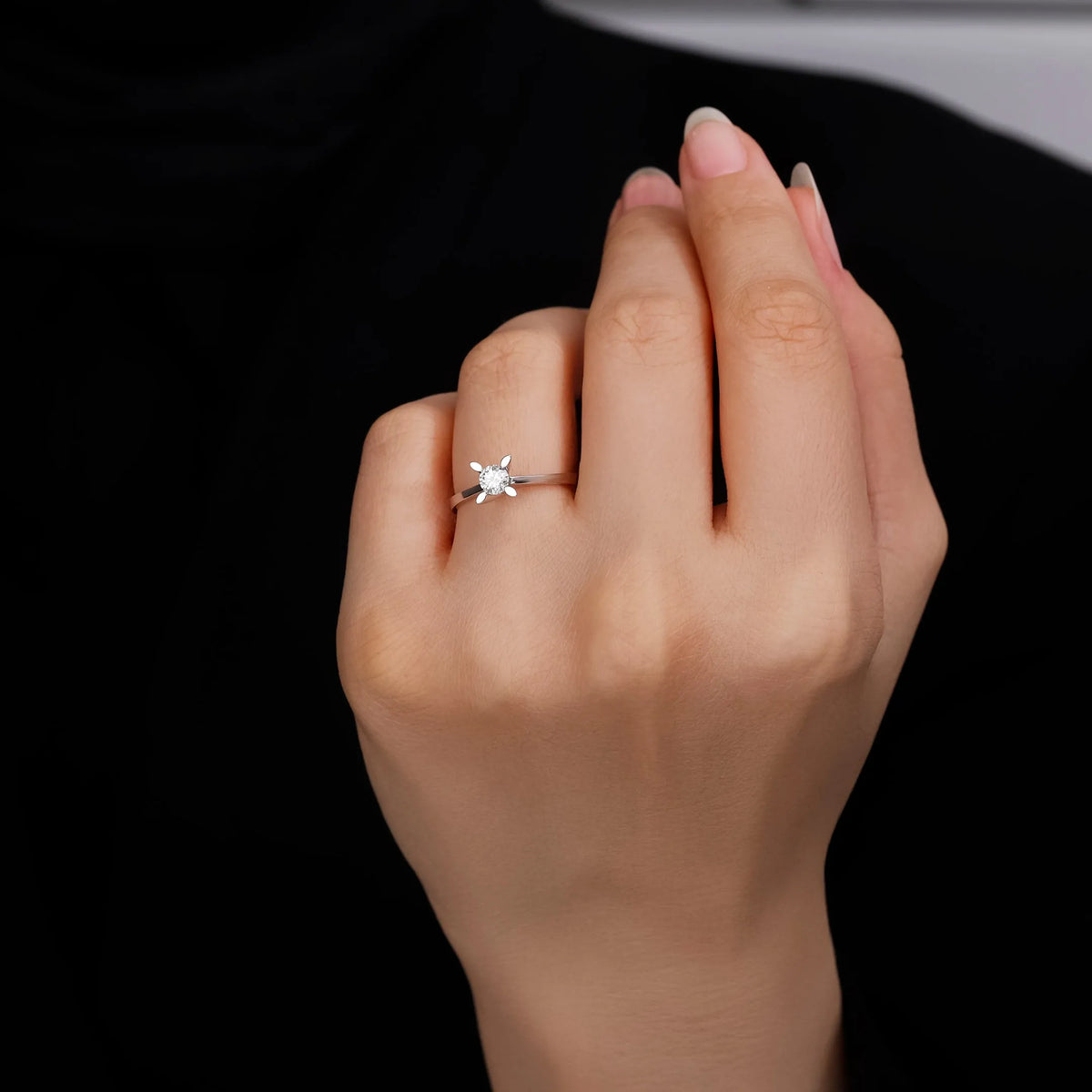 HRD Sertifikalı 0,30 Karat Tektaş Pırlanta Yüzük "Badem", G Renk SI1 - Venta Jewelry
