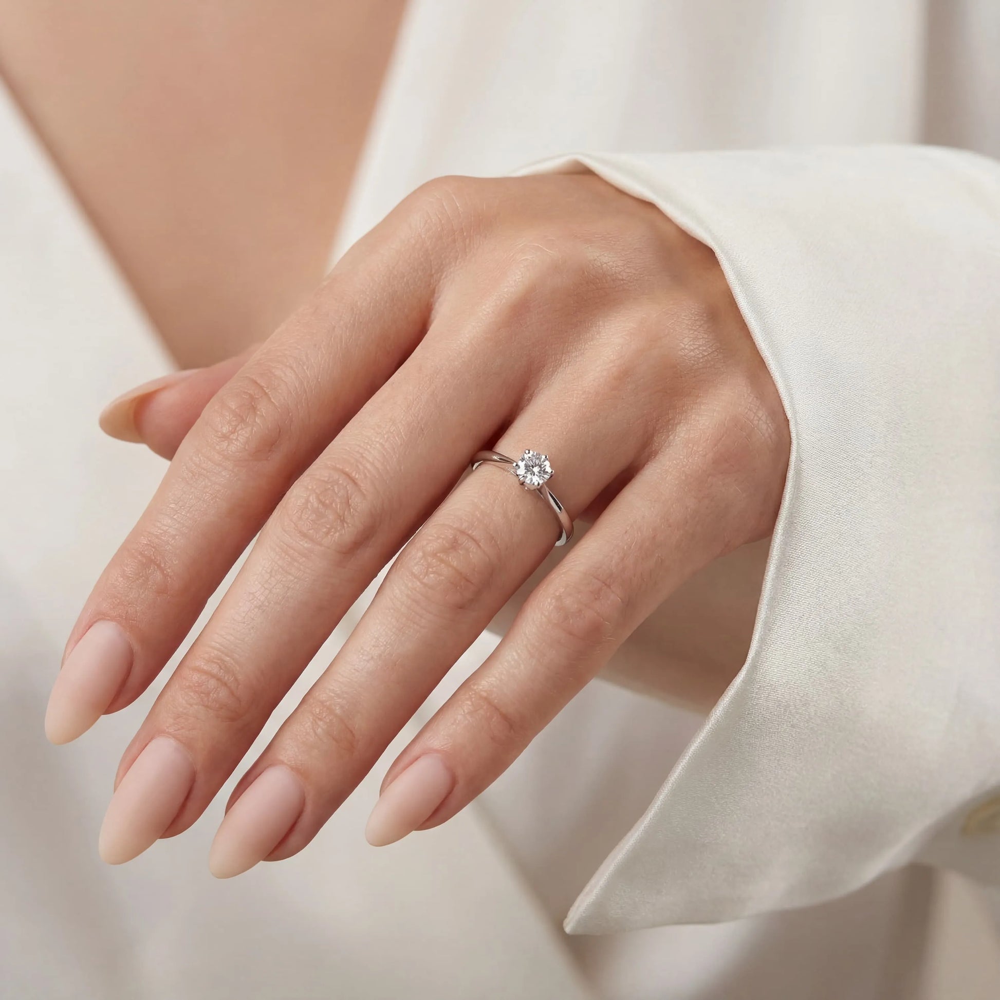 HRD Sertifikalı 0,50 Karat F Renk Tektaş Pırlanta Yüzük, F Renk SI1 - Venta Jewelry

