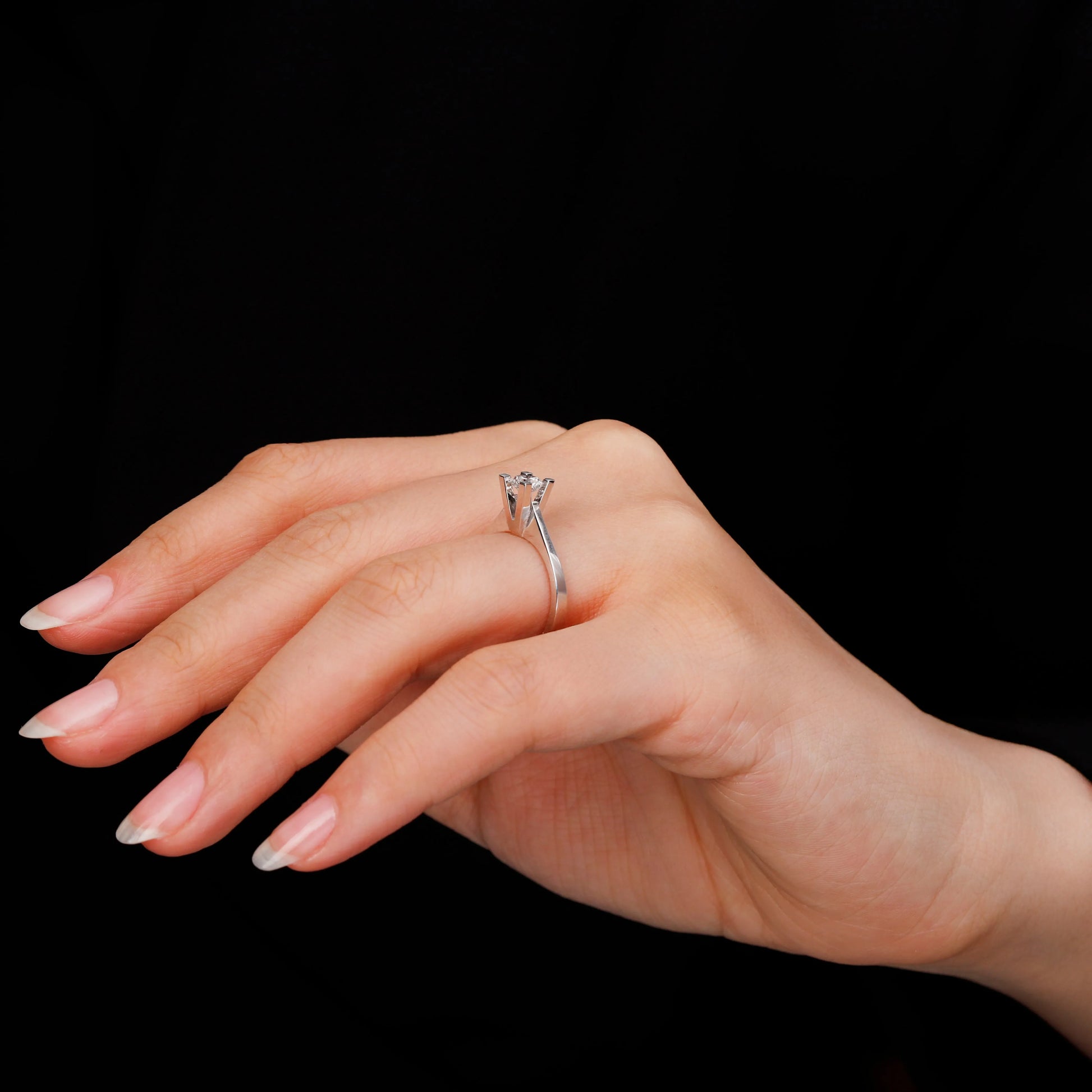 HRD Sertifikalı 0,60 Karat Tektaş Pırlanta Yüzük "Liya", F Renk SI2 - Venta Jewelry
