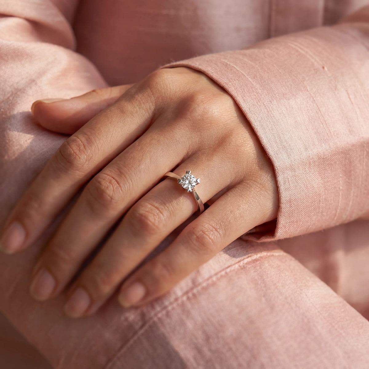 HRD Sertifikalı 0,70 Karat D Renk Tektaş Pırlanta Yüzük "Kalp", D Renk VS2 - Venta Jewelry

