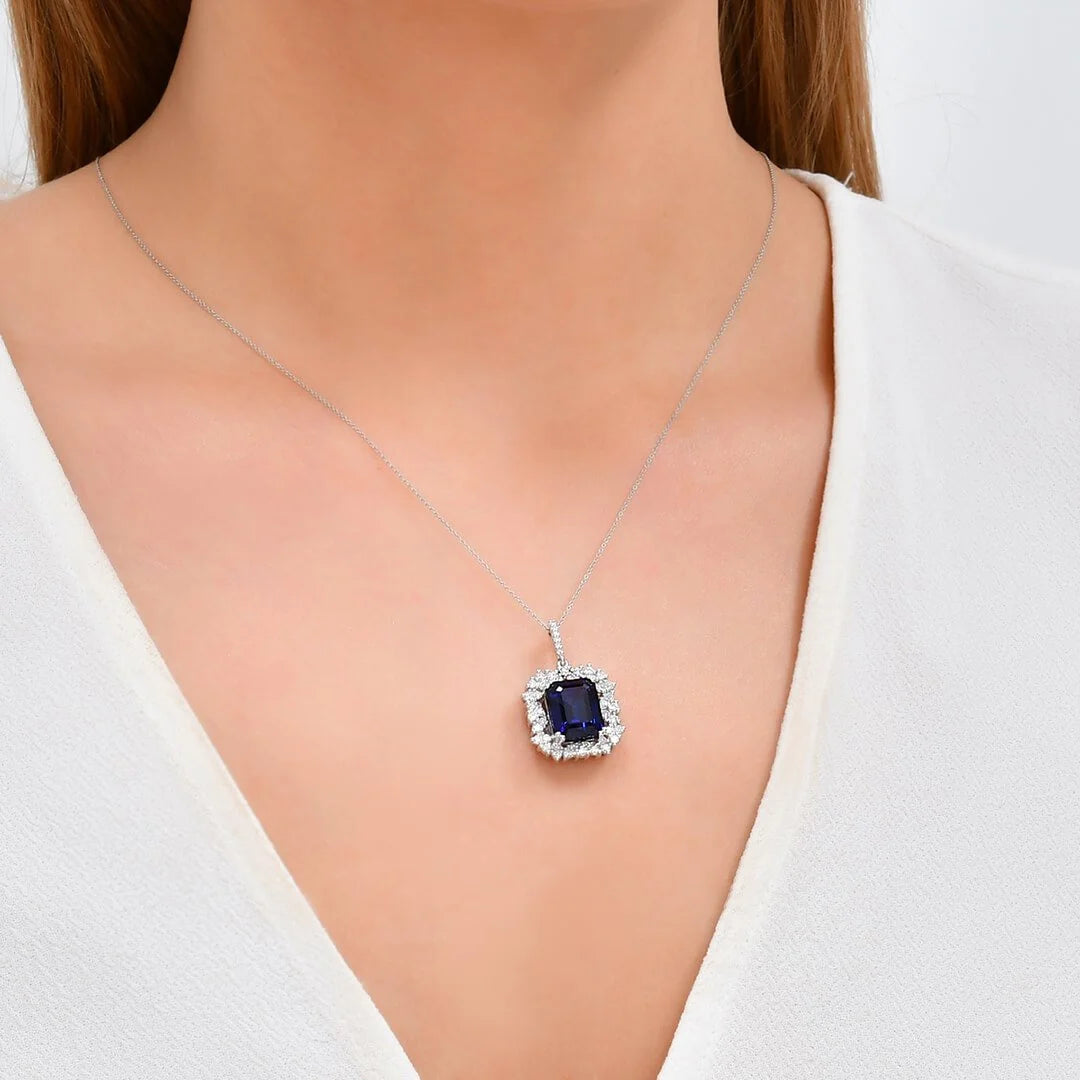5,68 Karat Pırlantalı Safir Kolye