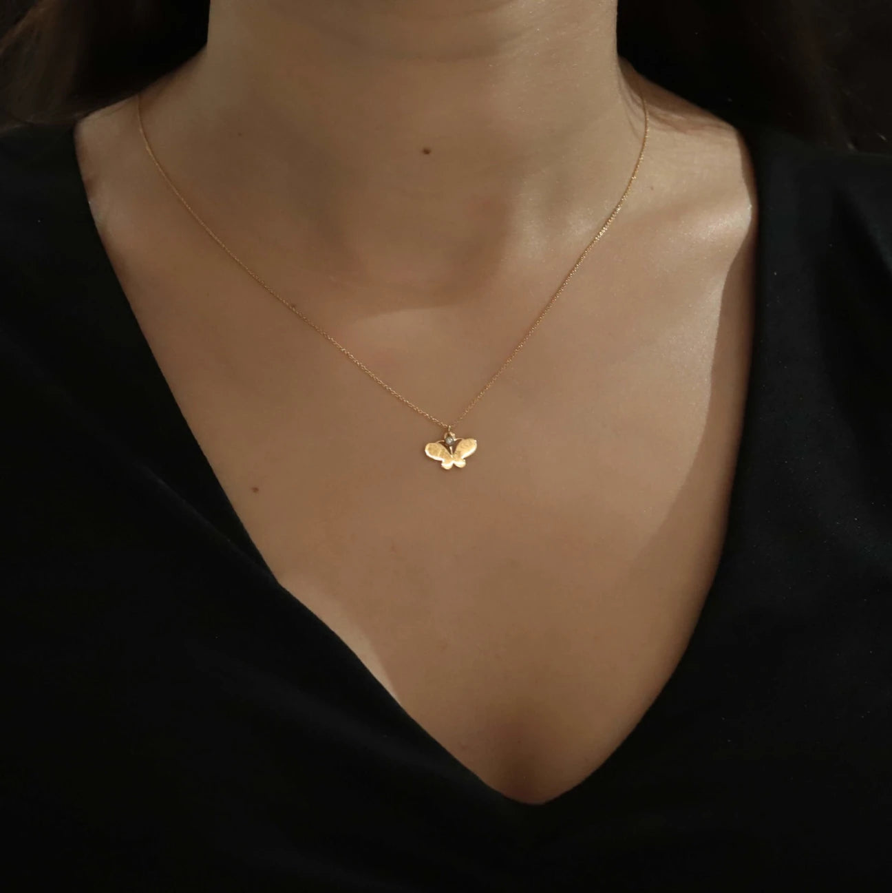 0,02 Karat Pırlanta Kolye "Kelebek"