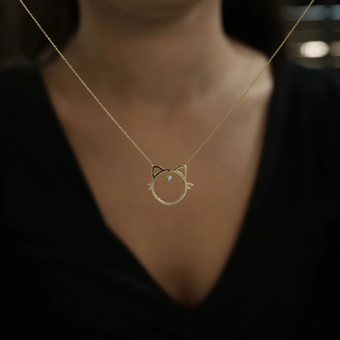 0,02 Karat Pırlantalı Kolye "Kedi"