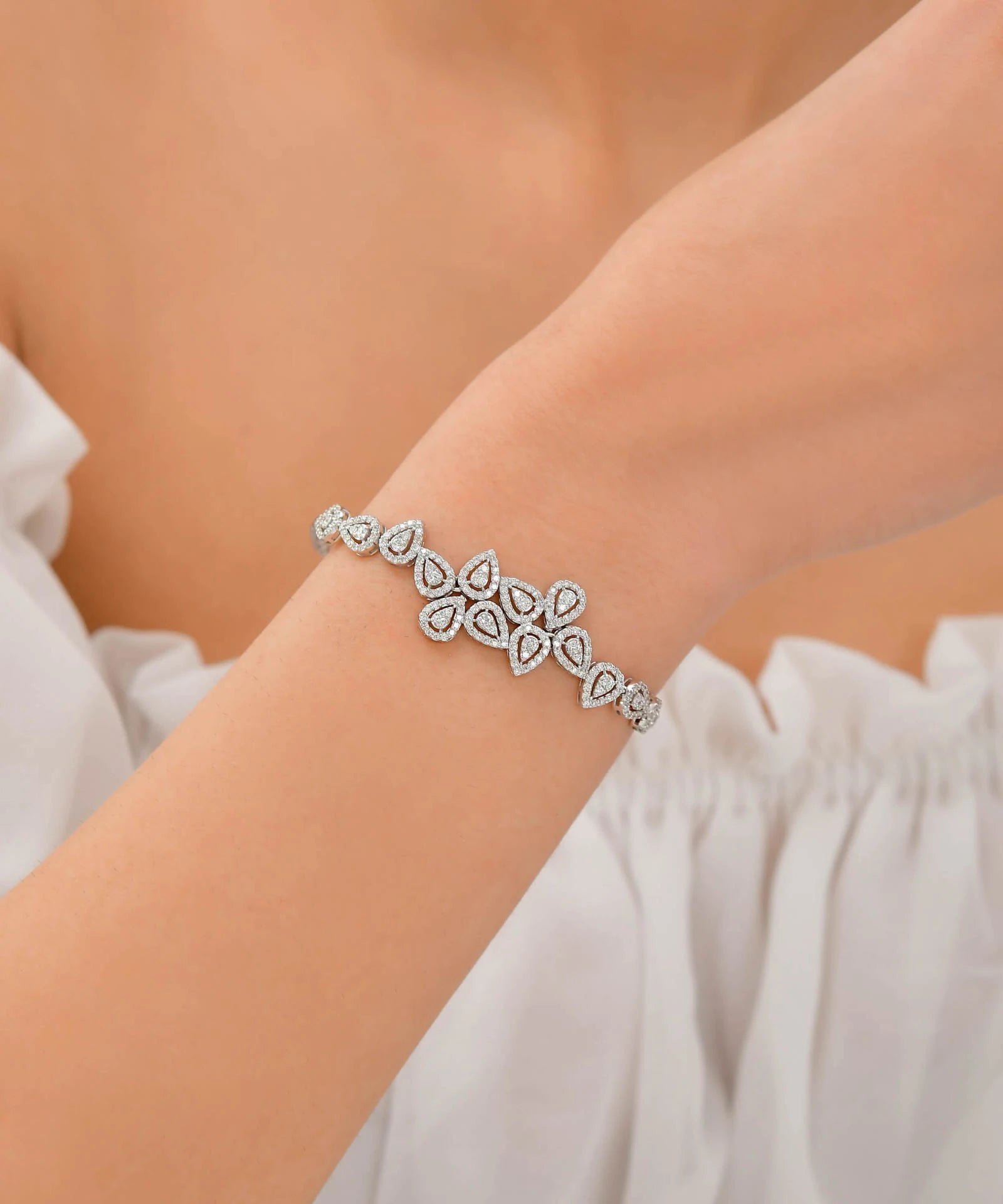 1,44 Karat Tasarım Pırlanta Bileklik