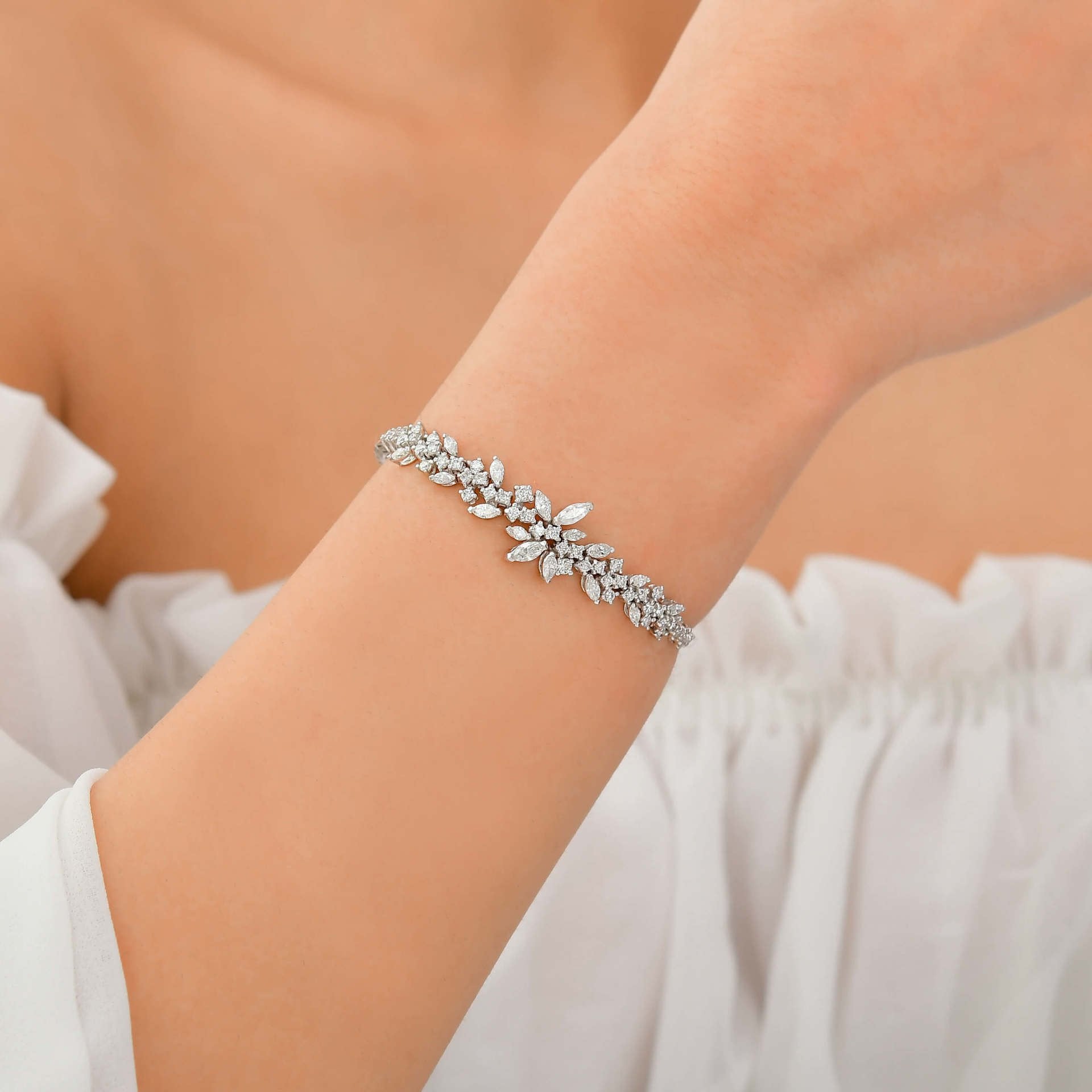 1,67 Karat Tasarım Pırlanta Bileklik