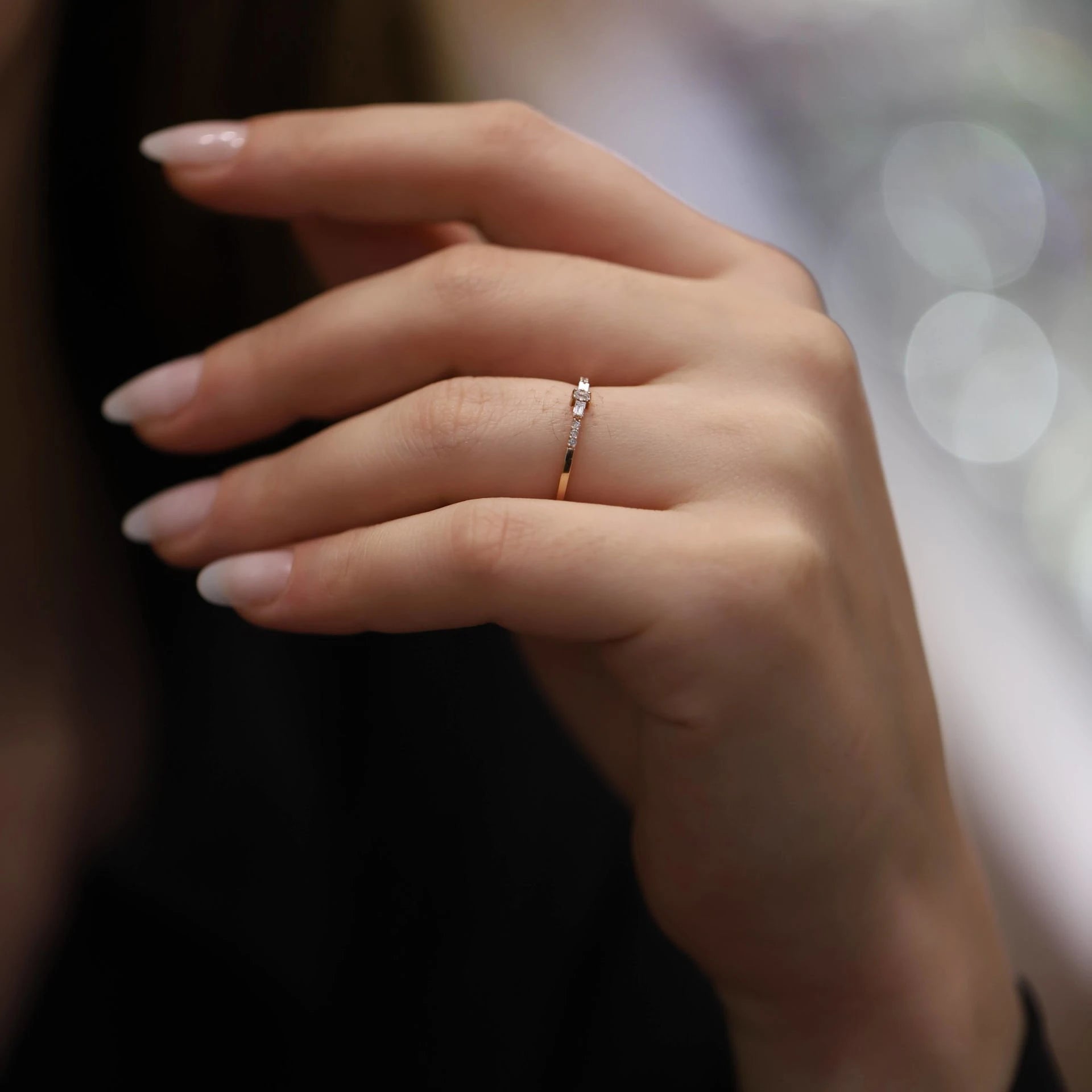 0,11 Karat Baget Pırlanta Yüzük