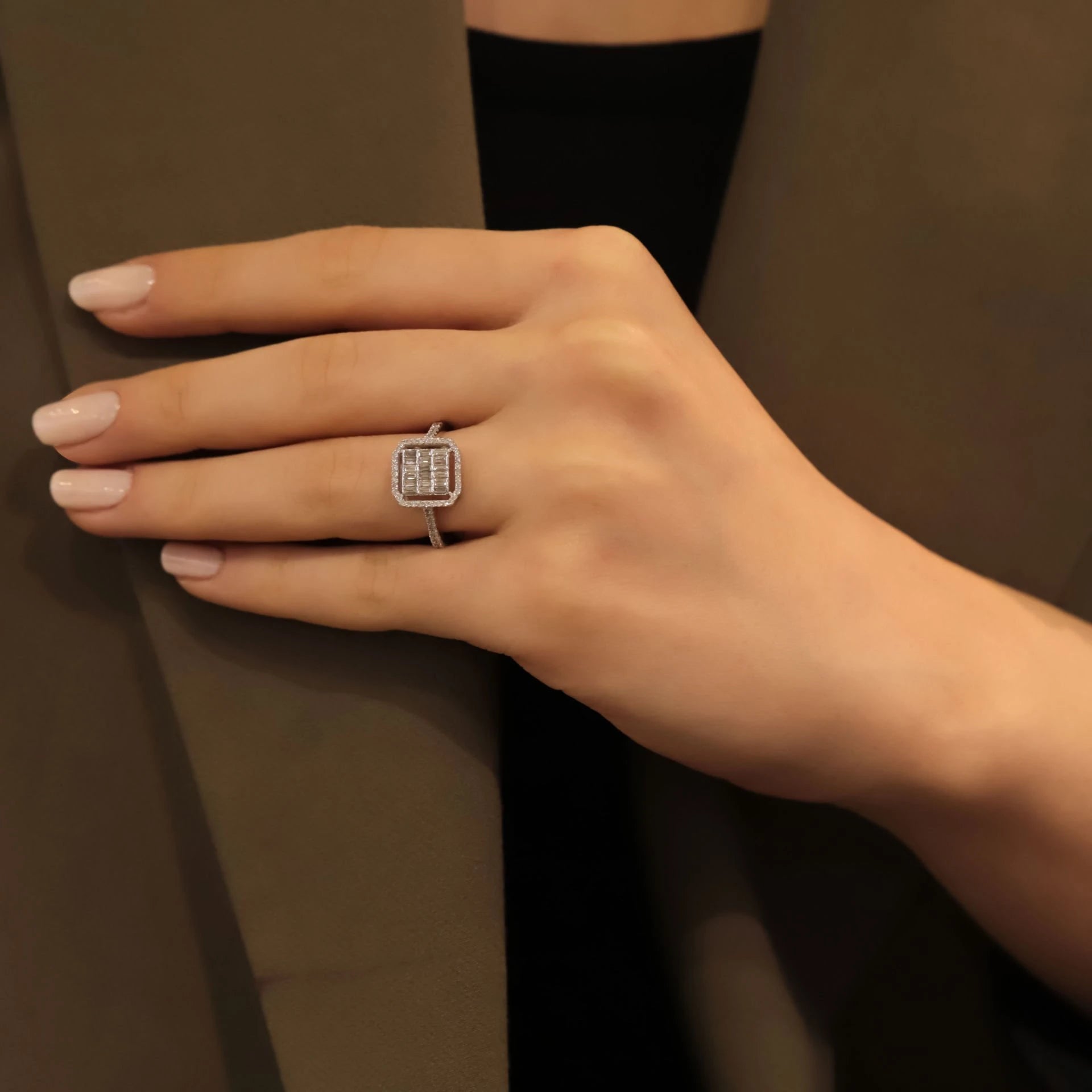 0,65 Karat Baget Pırlanta Yüzük