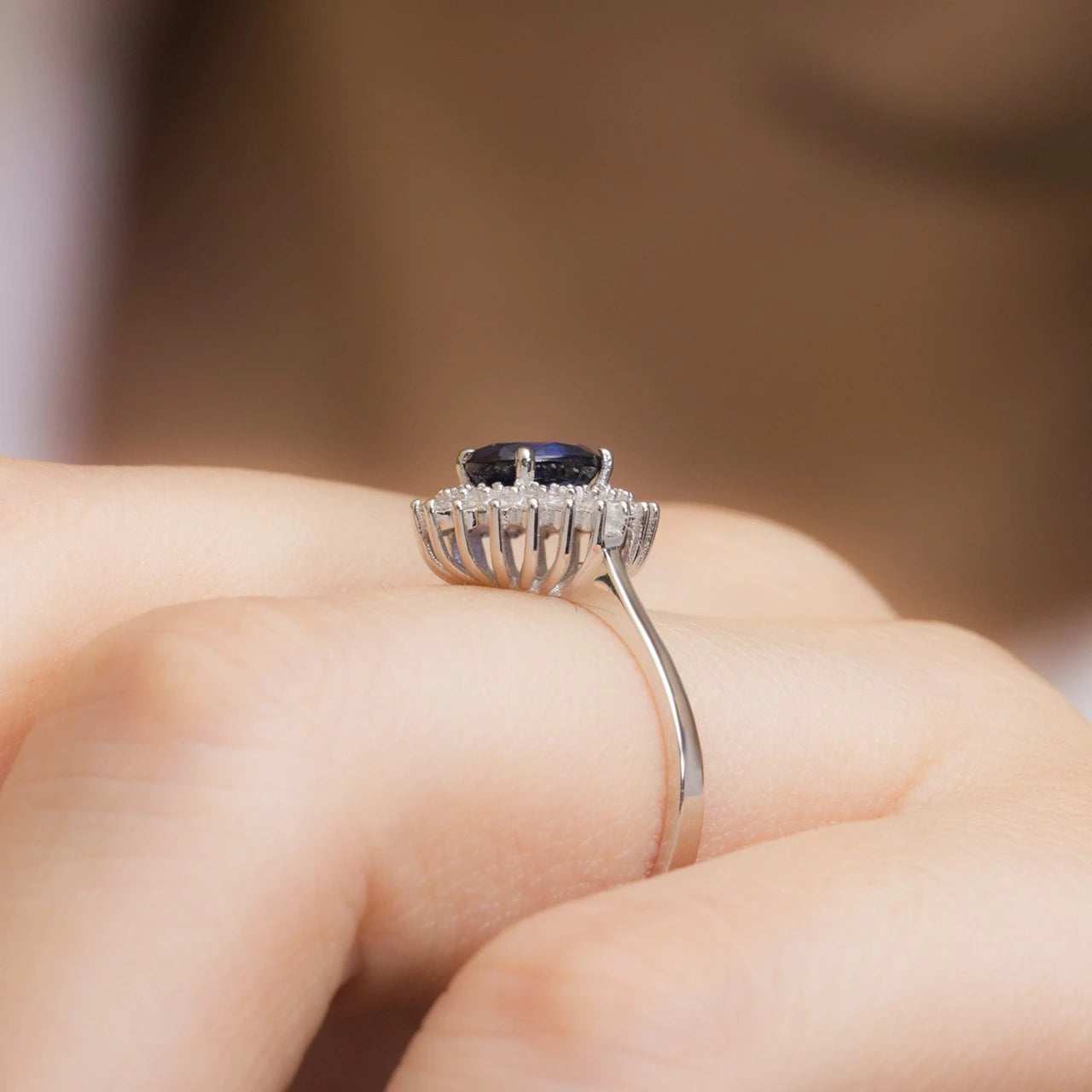 1,33 Karat Pırlantalı Safir Yüzük