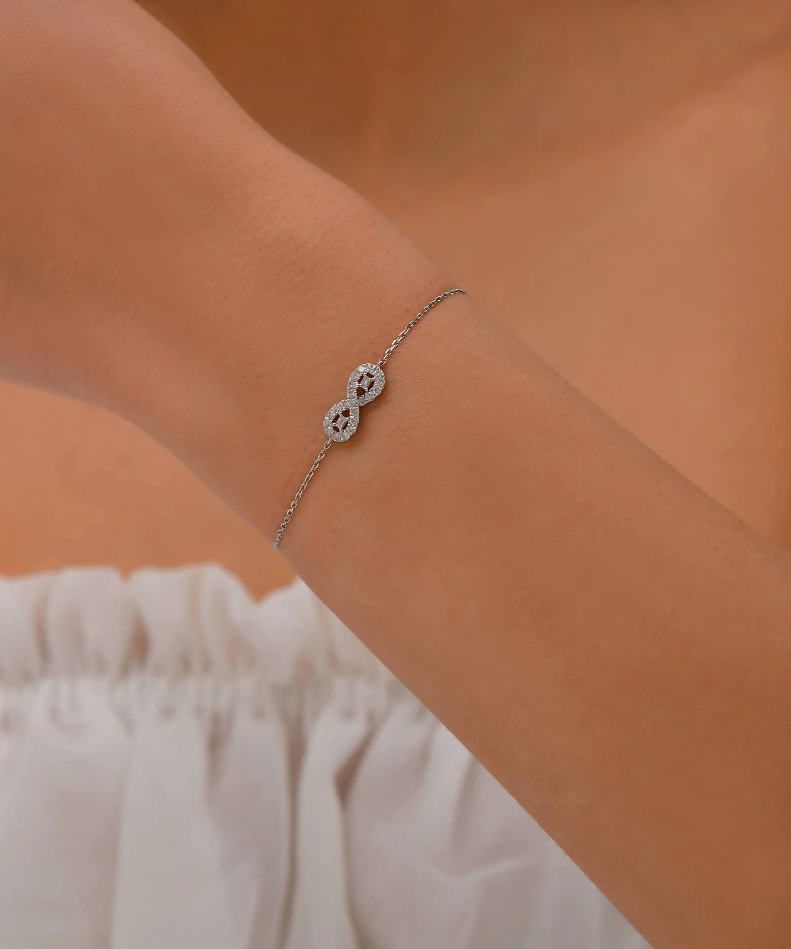 0,30 Karat Tasarım Pırlanta Bileklik