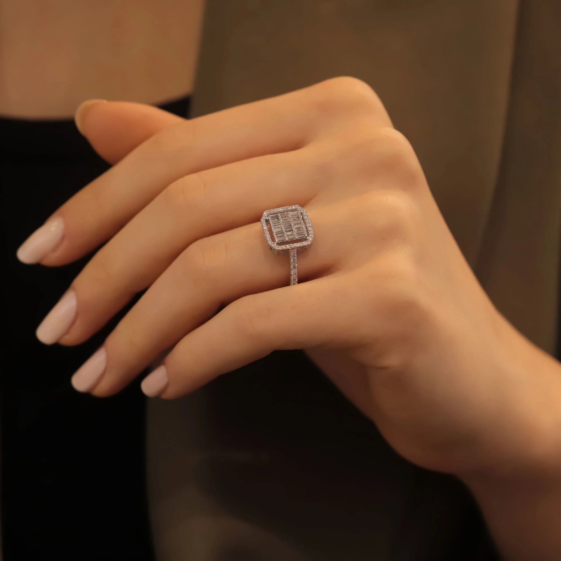 0,65 Karat Baget Pırlanta Yüzük