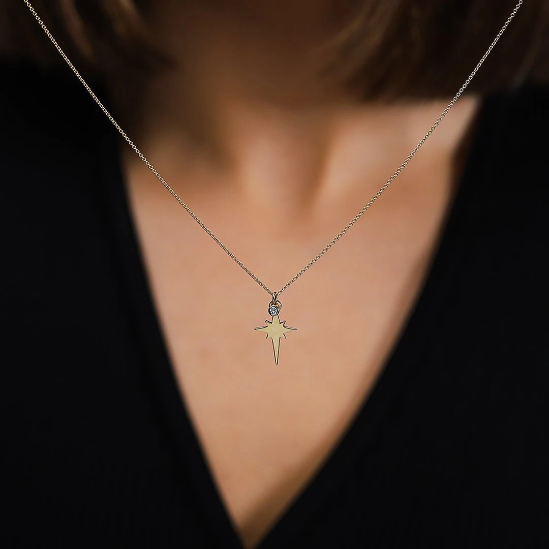 0,02 Karat Pırlanta Kolye "Kutup Yıldızı"