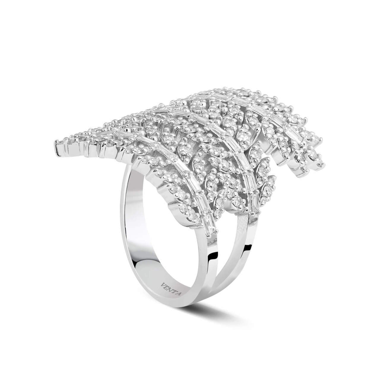 1,58 Karat Tasarım Baget Pırlanta Yüzük