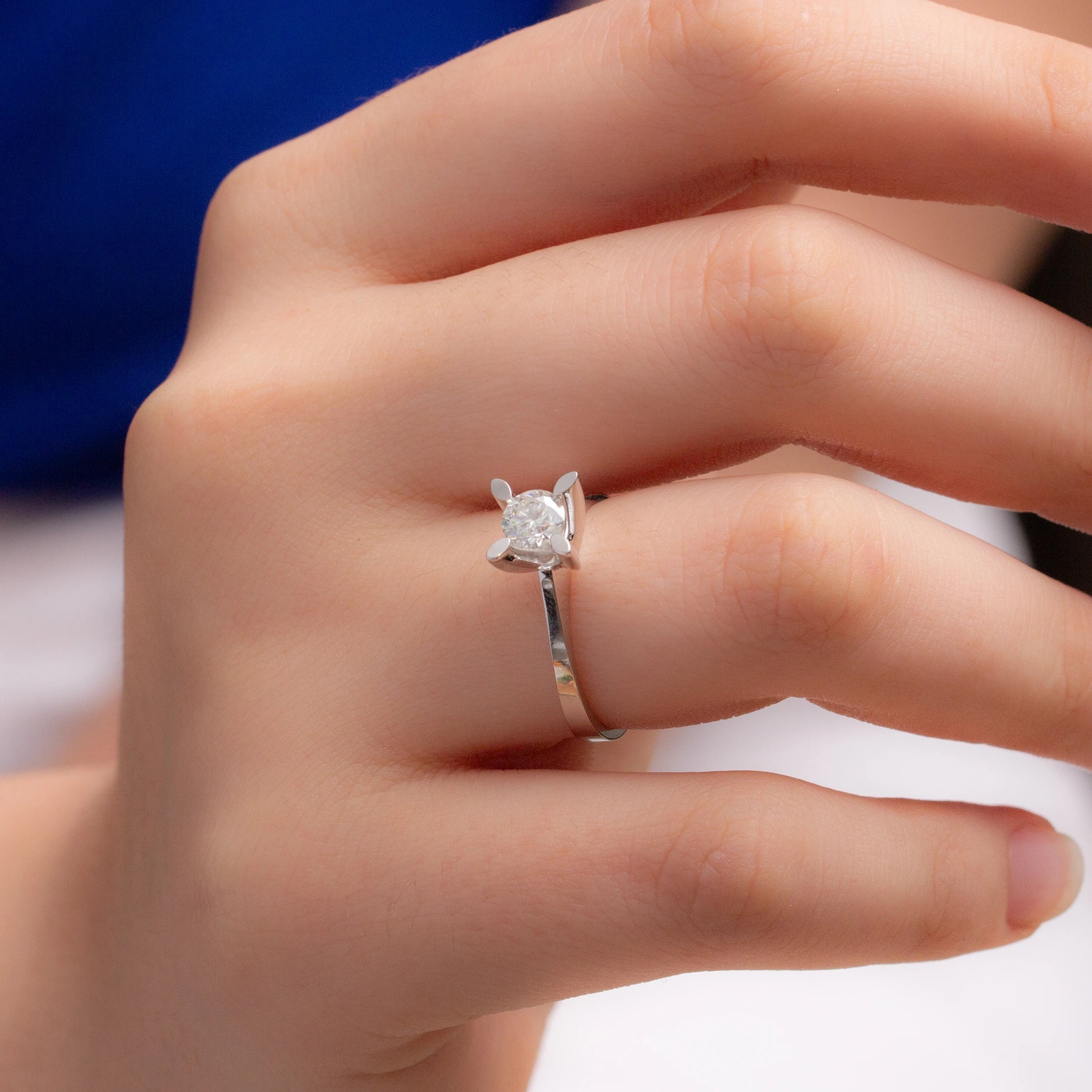 HRD Sertifikalı 0,60 Karat Tektaş Pırlanta Yüzük "Badem"