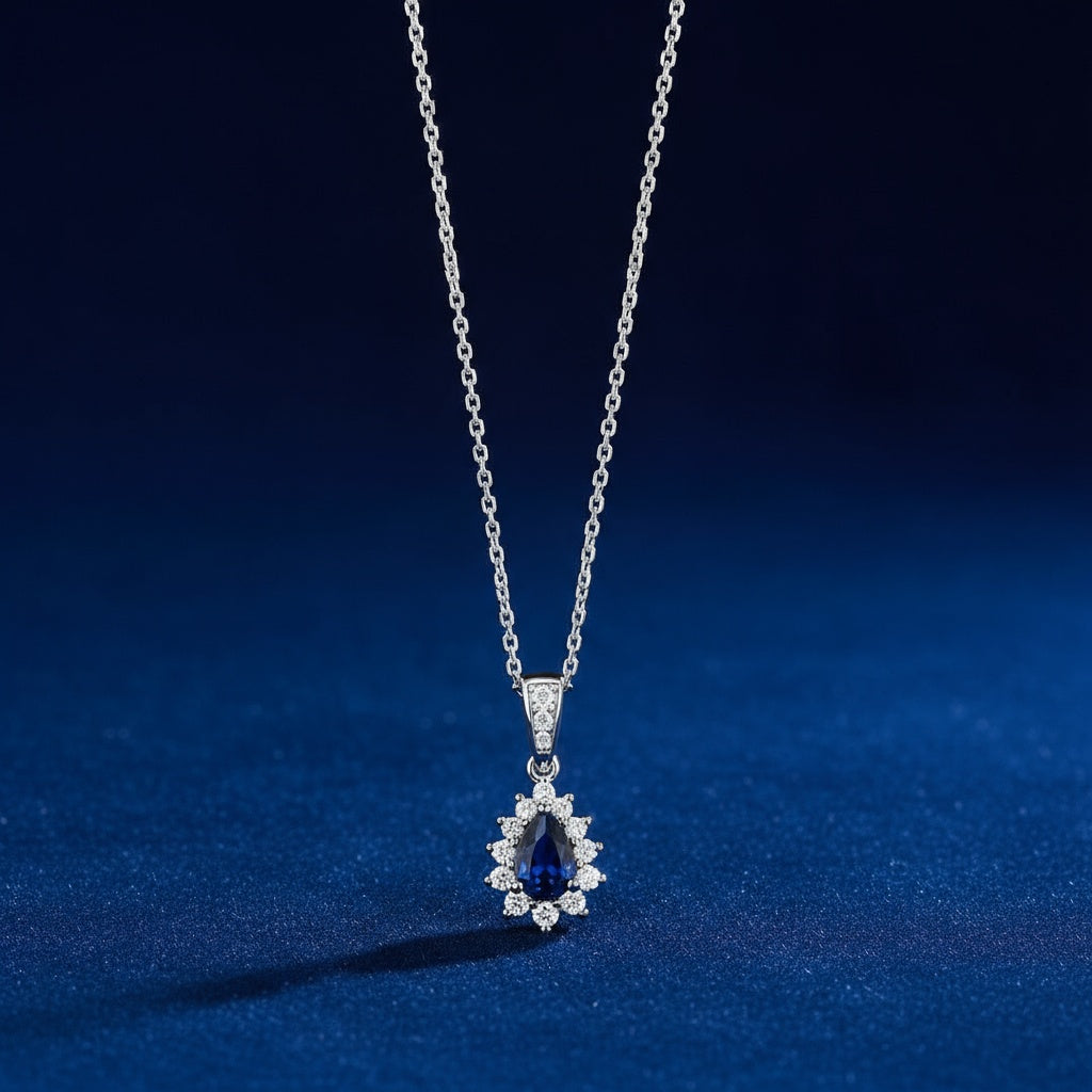 0,39 Karat Pırlantalı Safir Kolye