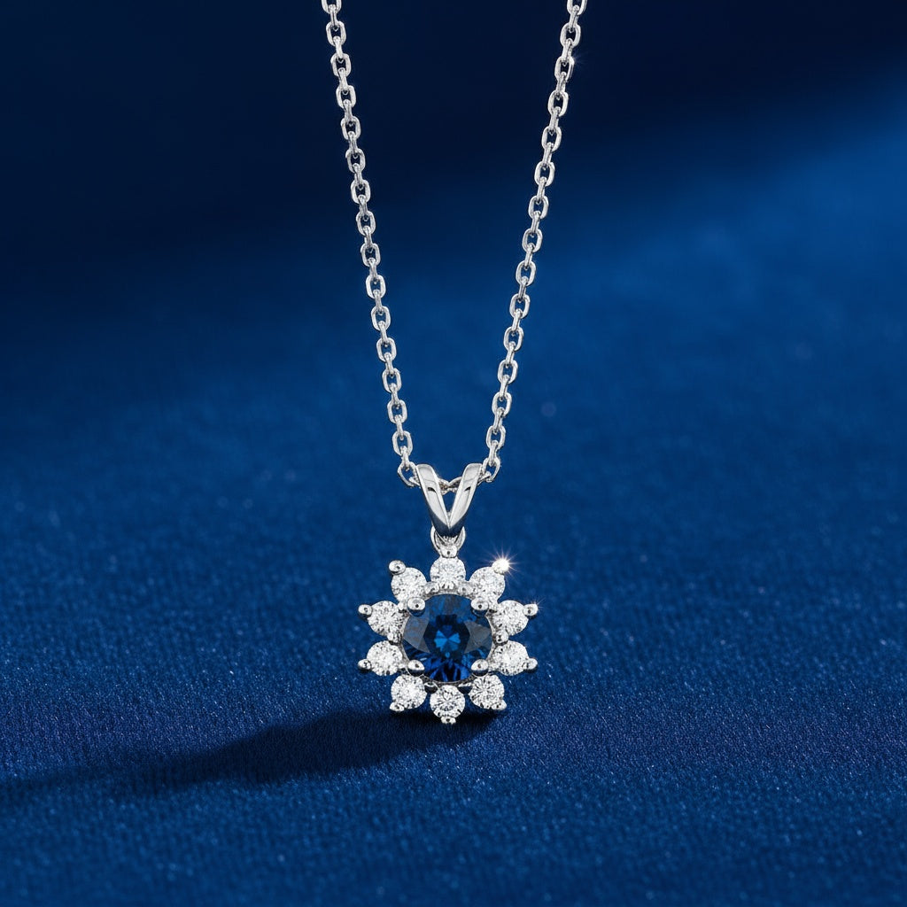 0,51 Karat Pırlantalı Safir Kolye