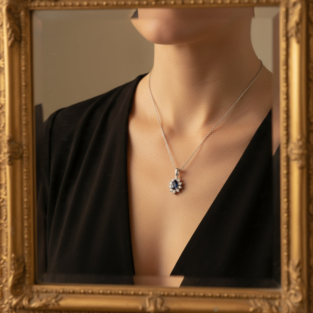 0,77 Karat Pırlantalı Safir Kolye