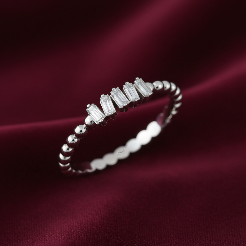 0,13 Tasarım Baget Yüzük Pırlanta