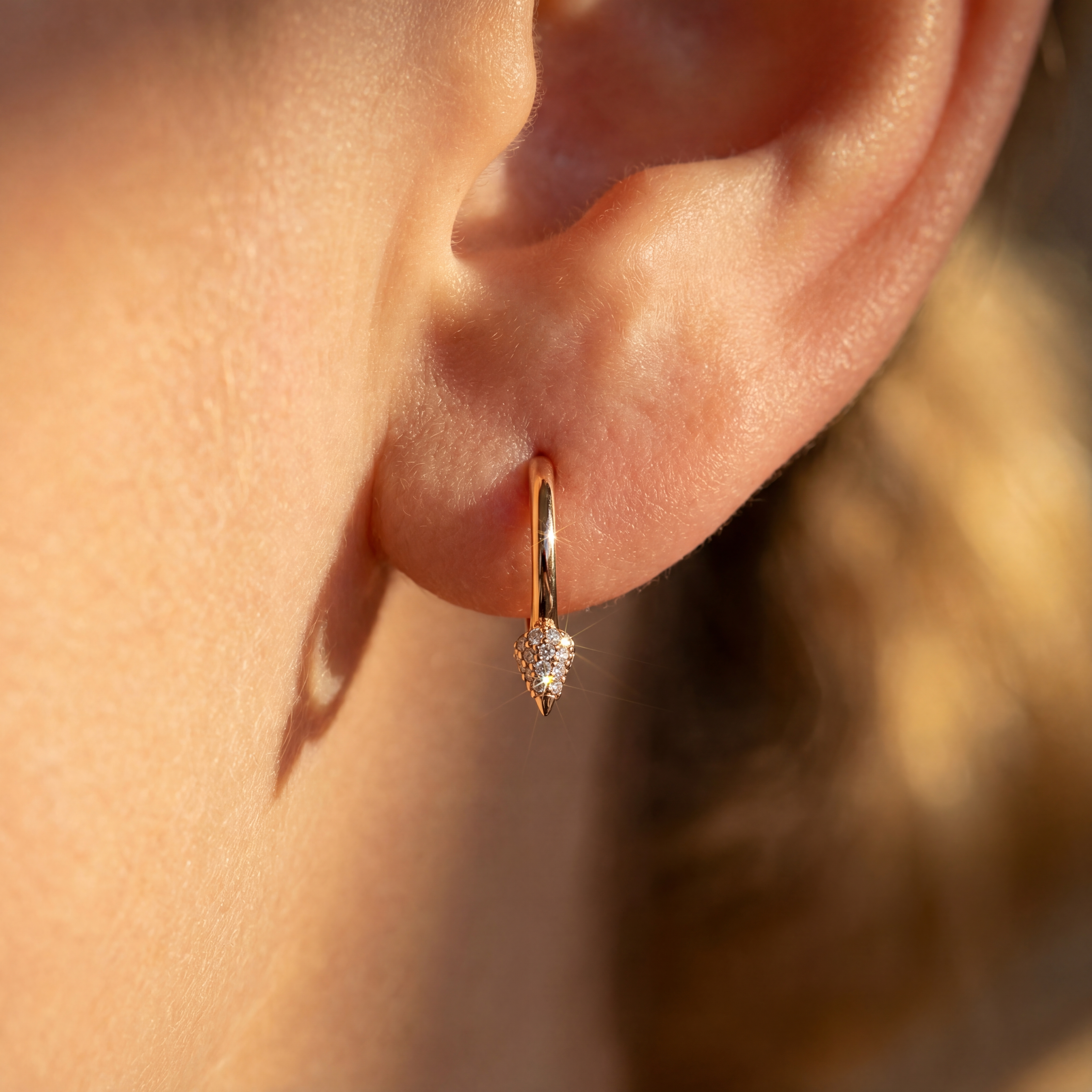 0,10 Karat Pırlanta Halka Küpe