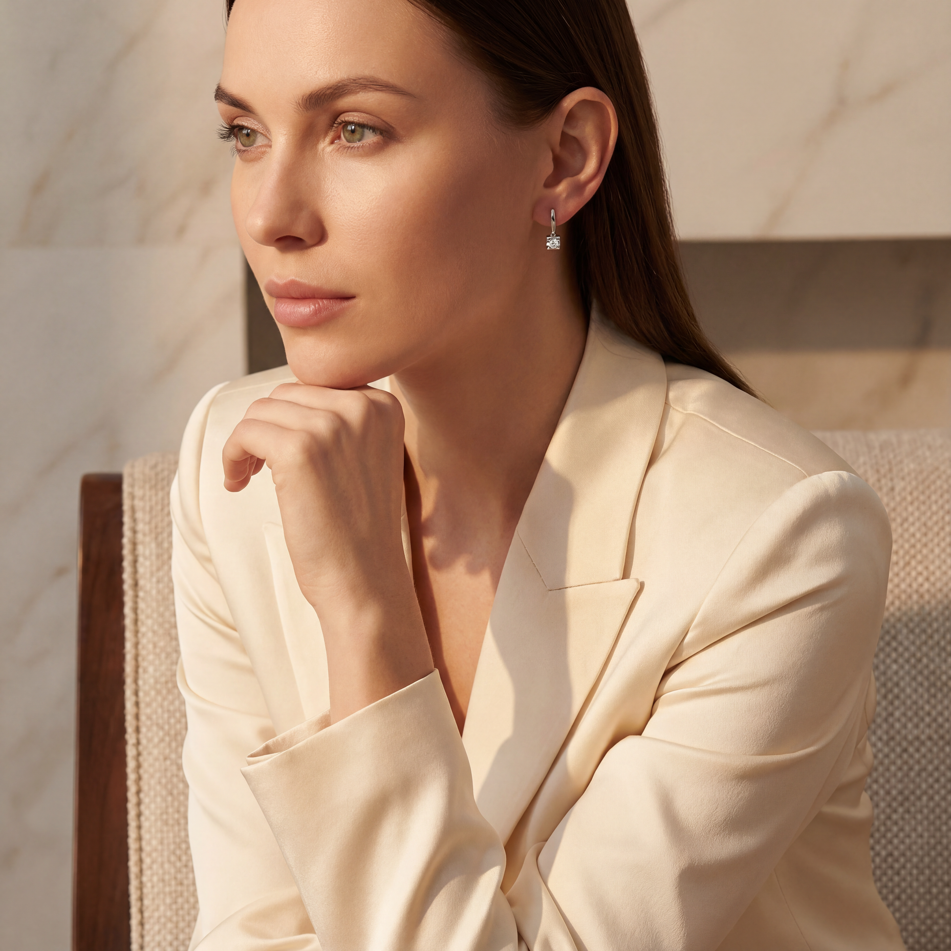 HRD Sertifikalı 2,00 Karat Tektaş Pırlanta Küpe